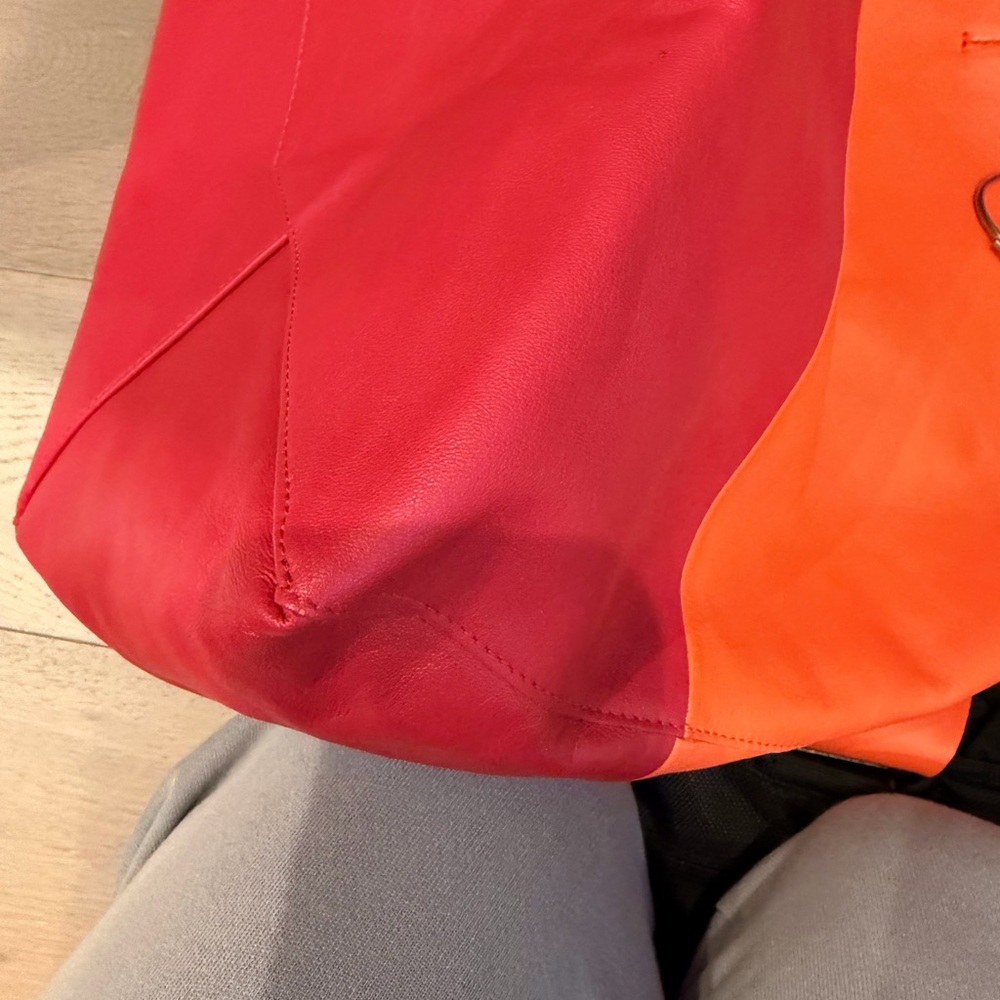 Old Celine, Horizontal Cabas Tote, NEW, two tones - orange/red. - Picture 5 of 9